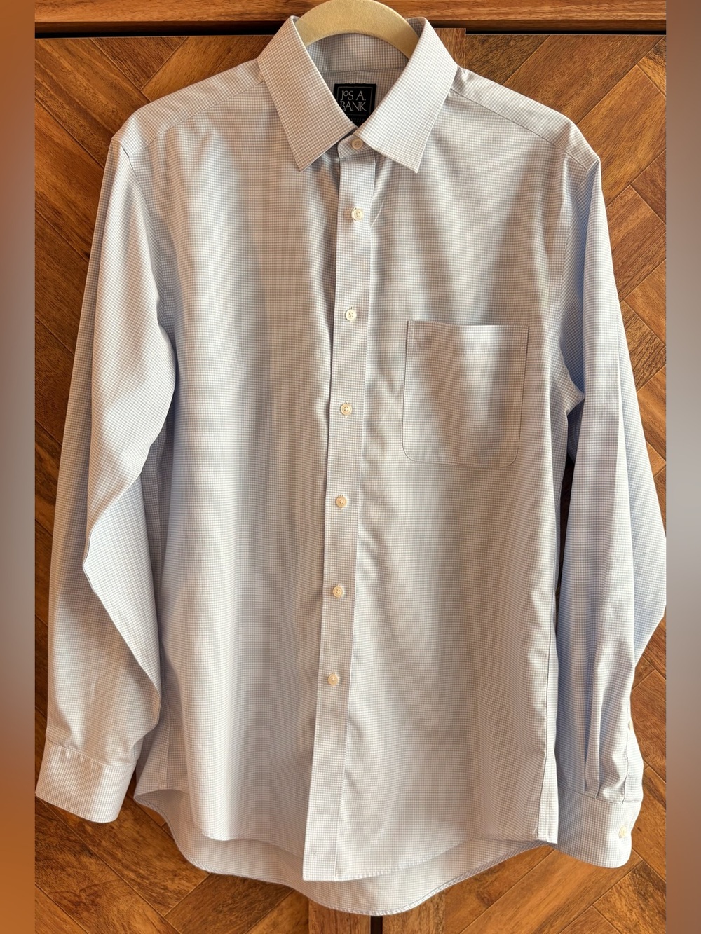 Jos. A. Bank Traveler Men's Dress Shirt with Chest Pocket in Grey and White